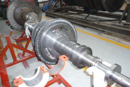 foto/vyroba-nd-pro-energetiku/rotoru-turbin-vcetne-dodavky-lopatek-a-lopatkovaciho-materialu/P1010135.JPG